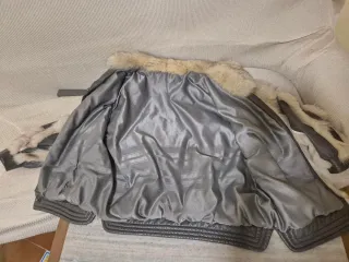 Bonito chaquetón blanco de zorro