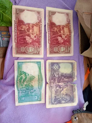 Colección de Billetes Antiguos Varios
