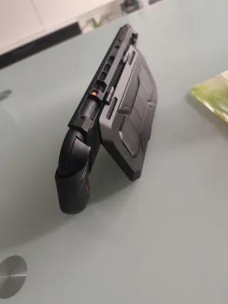 Funda ergonómica Nintendo Switch en su caja.