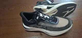 Hoka Cielo X1 Talla 43 1/3
