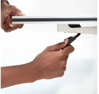 Mesa oficina elevable y plegable blanca