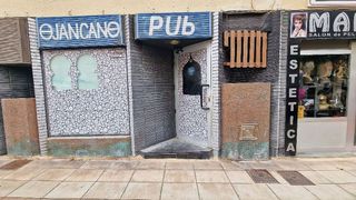 Local comercial en venta en Inmobiliaria - Barreda en Torrelavega