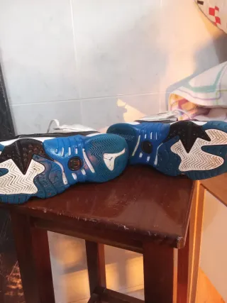 Zapatos Jordan Talla 37 son verdaderas