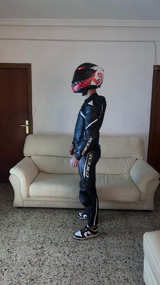 Mono Dainese Avro D2 Talla 48