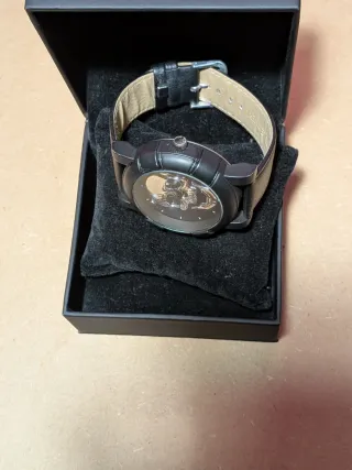 Reloj Martyn Line Calavera Negro y Plateado.