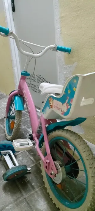 Bicicleta infantil 14' con ruedines