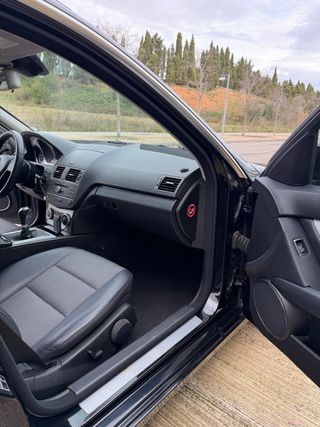 Mercedes-Benz Clase C 2011