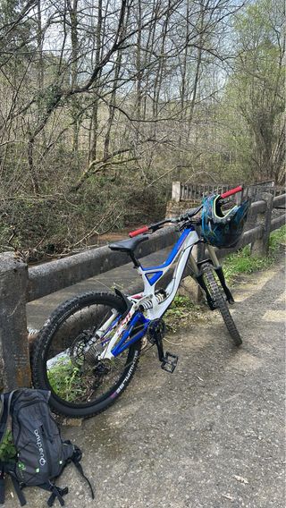 Specialized Demo 8 Descenso  Talla M