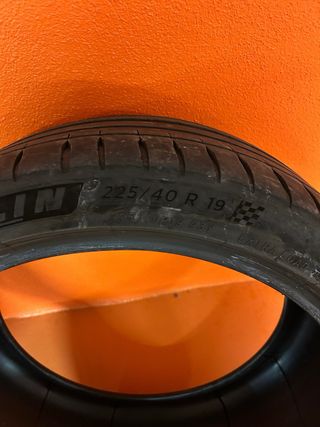 Neumáticos Michelin 19