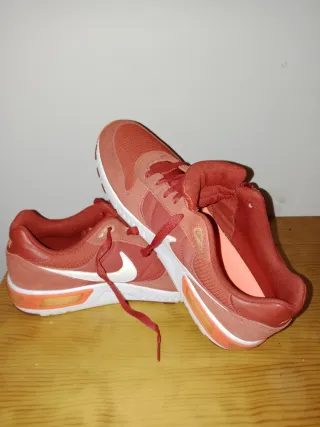 Nike Bamba Naranja y Rojo