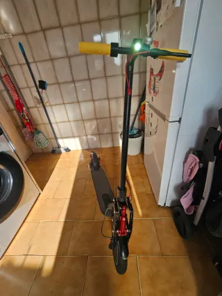 Patinete Xiaomi M365 con  varios extras