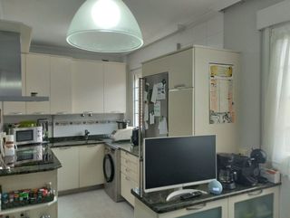 Casa pareada en venta en Laredo