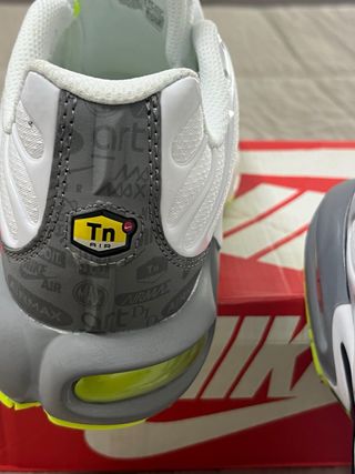 Nike Tn Air Max Plus Scarpe Grigio Giallo Bianco