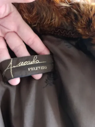 Abrigo de piel de zorro.