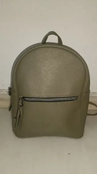 Mochila verde oliva