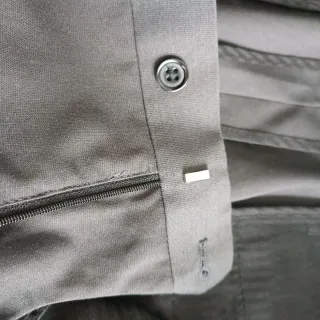 Traje negro elegante