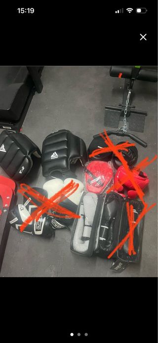 Equipo de boxeo(sacos,peras,manoplas,guantes...)