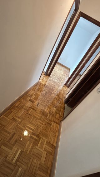 Acuchillado y barnizado de suelos