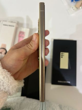 Samsung Galaxy S24 Ultra 512 g  y Watch 4