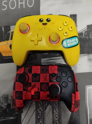 Mandos Nintendo Switch Super Mario y Fortnite