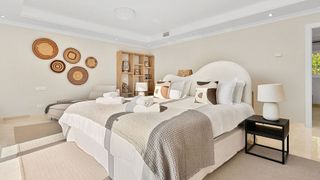 Chalet en alquiler en Nueva Andalucía centro en Marbella