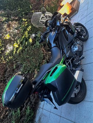 Kawasaki Versys 1000 SE Grand Tourer