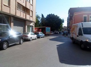 Local comercial en alquiler en Moncada