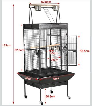 Jaula grande para loros y pájaros.