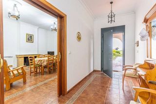 Chalet en venta en Sanlúcar la Mayor