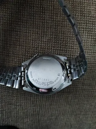 Reloj Seiko Automático Gris y Dorado