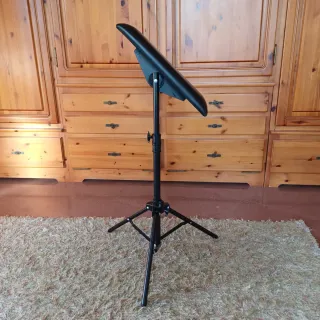 Apoyabrazos tattoo tripode