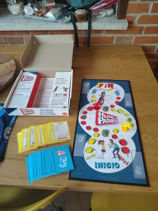 Hijos VS padres-juego de mesa para reírse juntos
