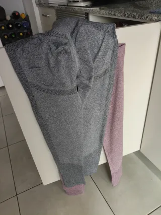 Leggings/ Mallas de gimnasio con frunce,las 3 €22