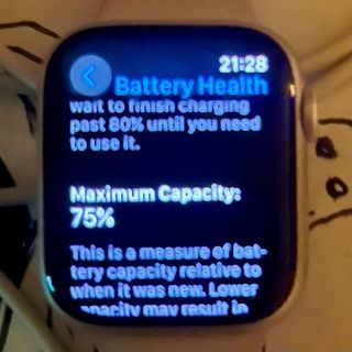 Apple Watch S7 45mm GPS + Celular Aluminio Dorado