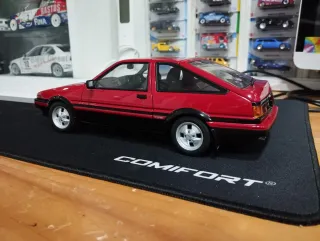 Autoart 1:18 Toyota Trueno