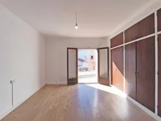 Casa amb jardí al centre de Torroella de Montgrí