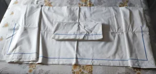 Sabanas de ajuar blancas con detalles rosas