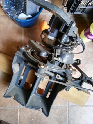 Fresadora LEGNA para hacer lamas