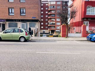 Garaje en venta en General Dávila en Santander