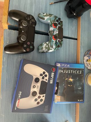 3 Mandos PS4 y Juego Injustice 2