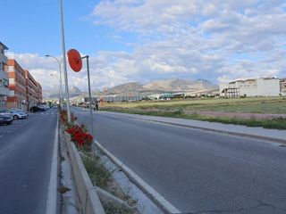 Local comercial en venta en Albolote