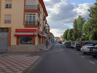 Local comercial en venta en Albolote