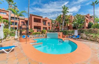 Piso en venta en Elviria en Marbella