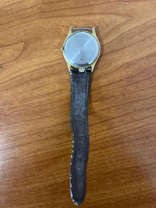 Reloj Cristian Gar Dorado y Negro