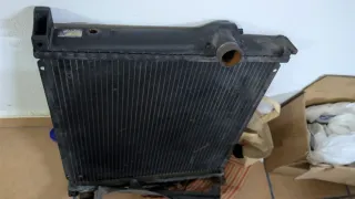 Radiador BMW E30 Original.