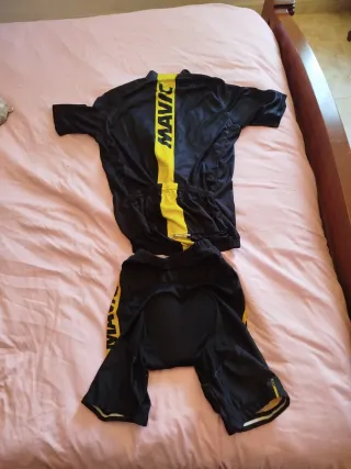Conjunto Ciclismo Mavic Talla M