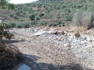 Se vende terreno 633728501