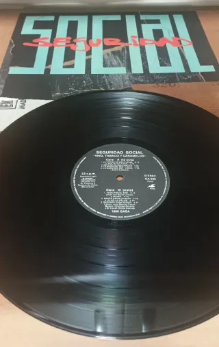 segiridad Social, vino, trabajo y caramelos.