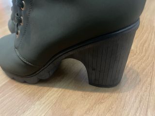 Botines verdes talla 39