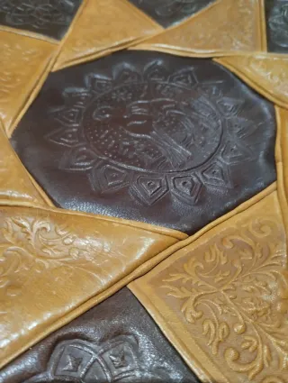 Puf Marroquí de cuero en tonos marrones